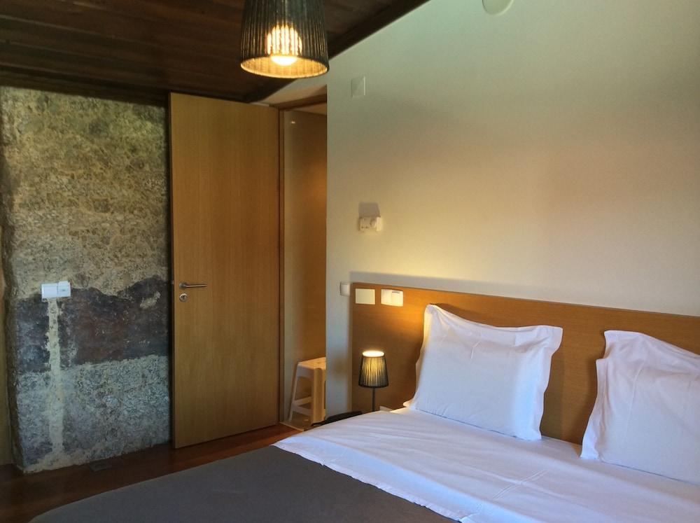Hotel Rural Alves - Braga - Casa Alves De Torneiros Penso ภายนอก รูปภาพ