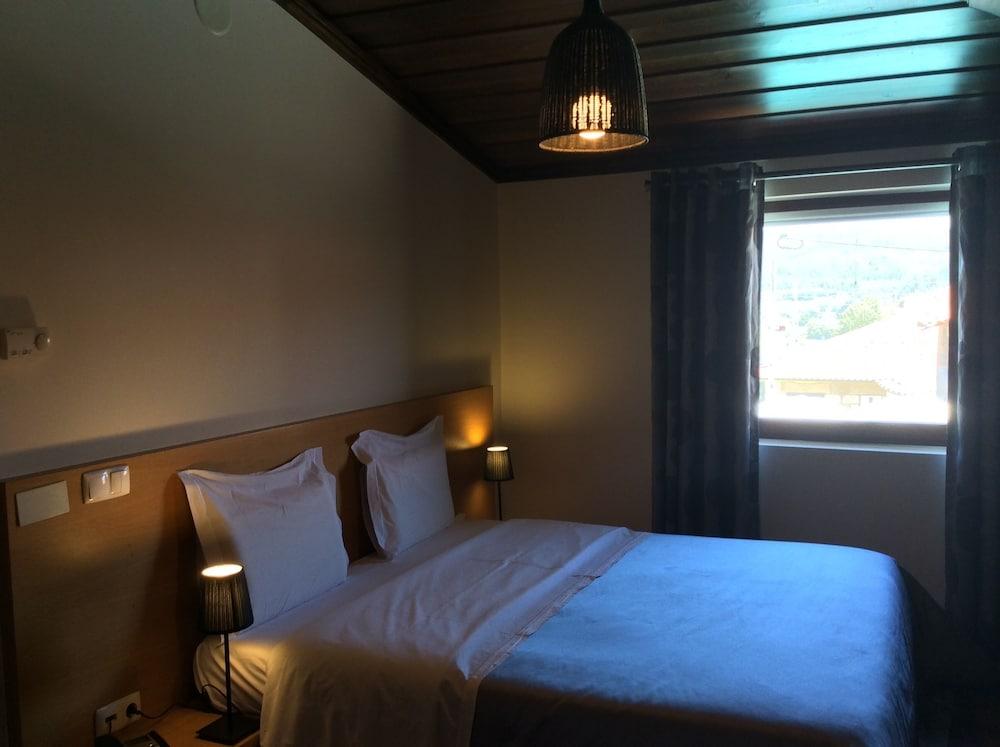 Hotel Rural Alves - Braga - Casa Alves De Torneiros Penso ภายนอก รูปภาพ