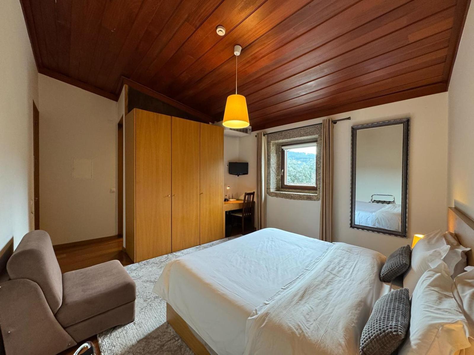 Hotel Rural Alves - Braga - Casa Alves De Torneiros Penso ภายนอก รูปภาพ