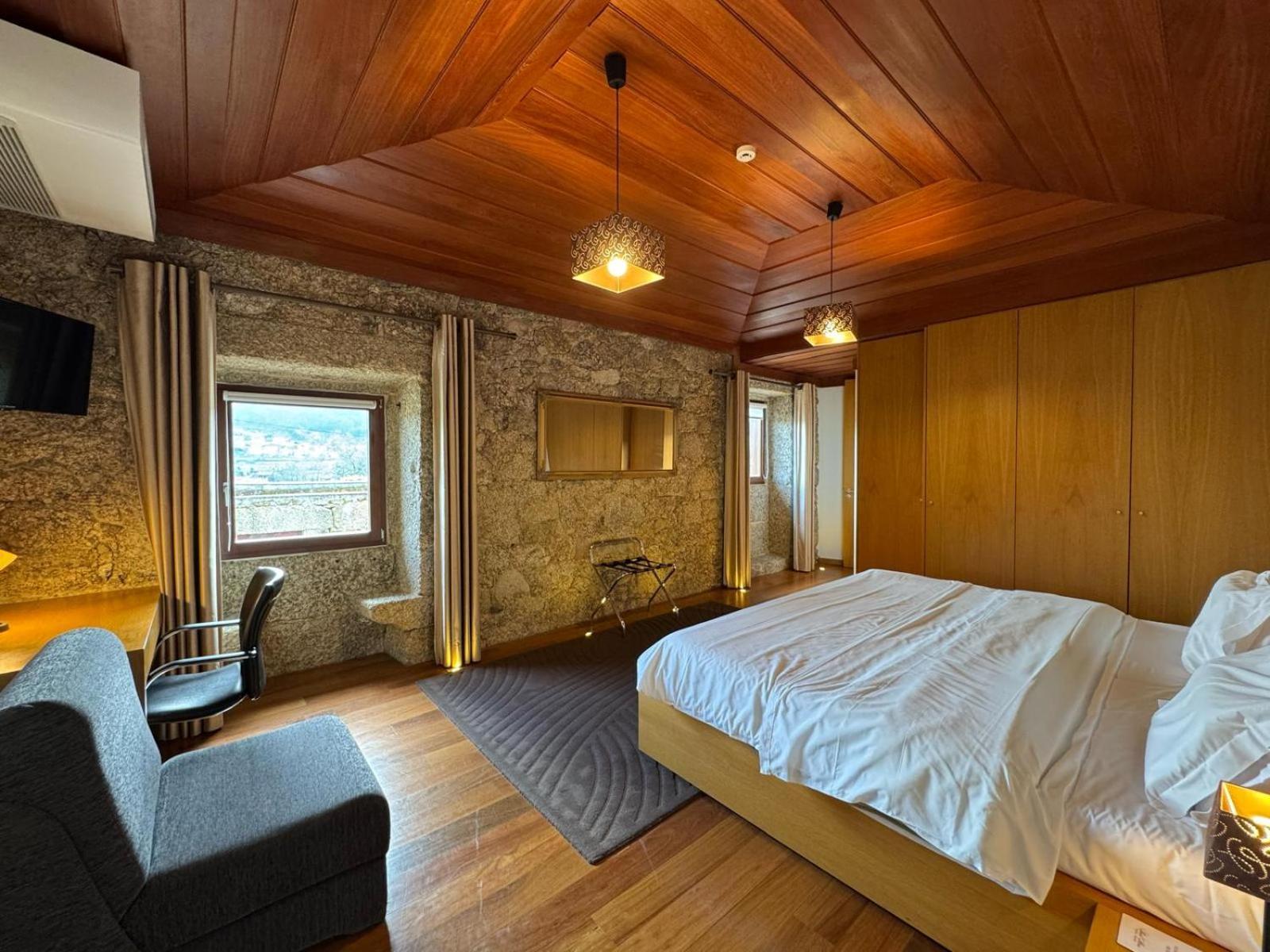 Hotel Rural Alves - Braga - Casa Alves De Torneiros Penso ภายนอก รูปภาพ